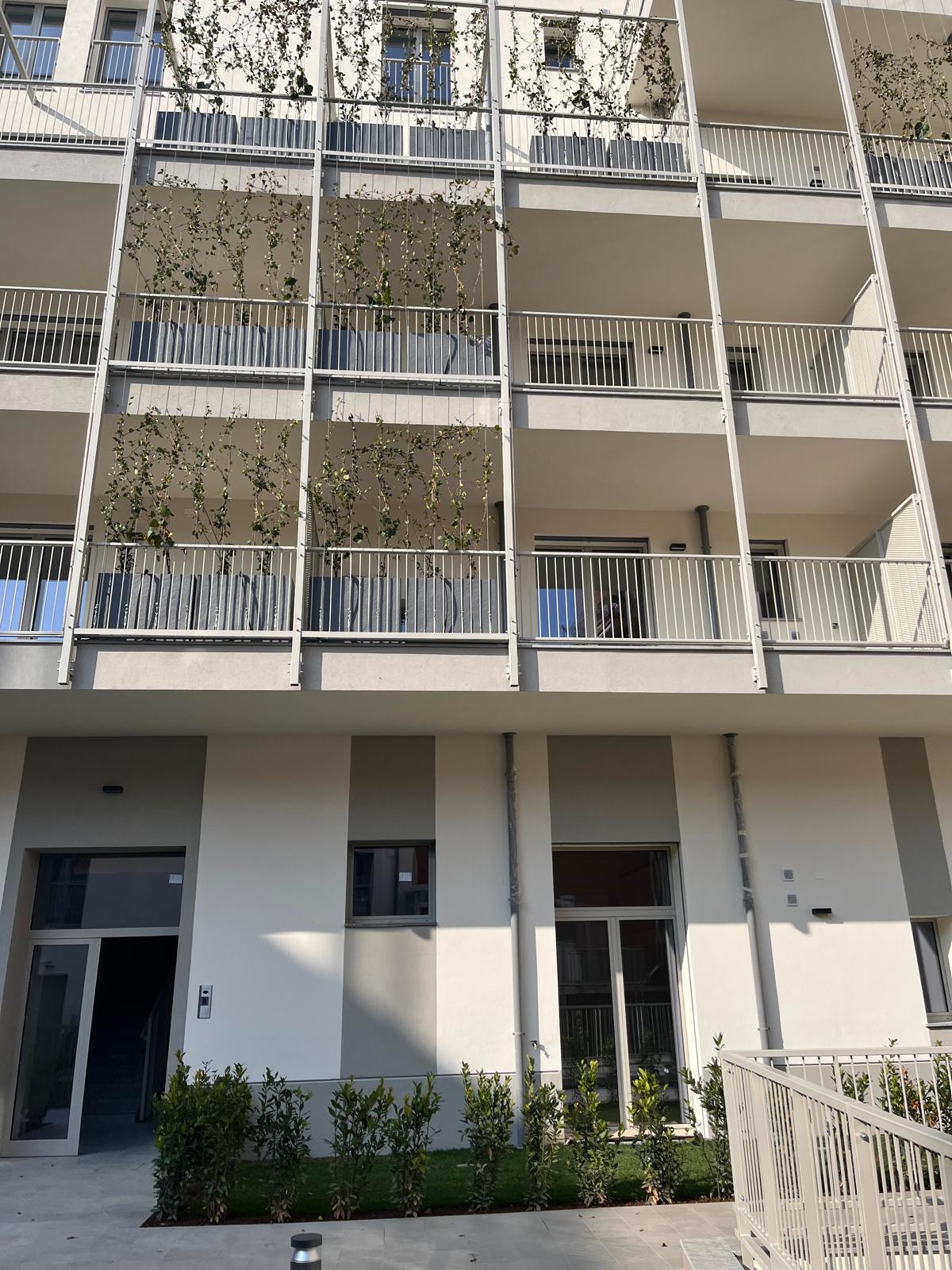 4df416f1-5edd-4bab-a2dd-2653613446f1